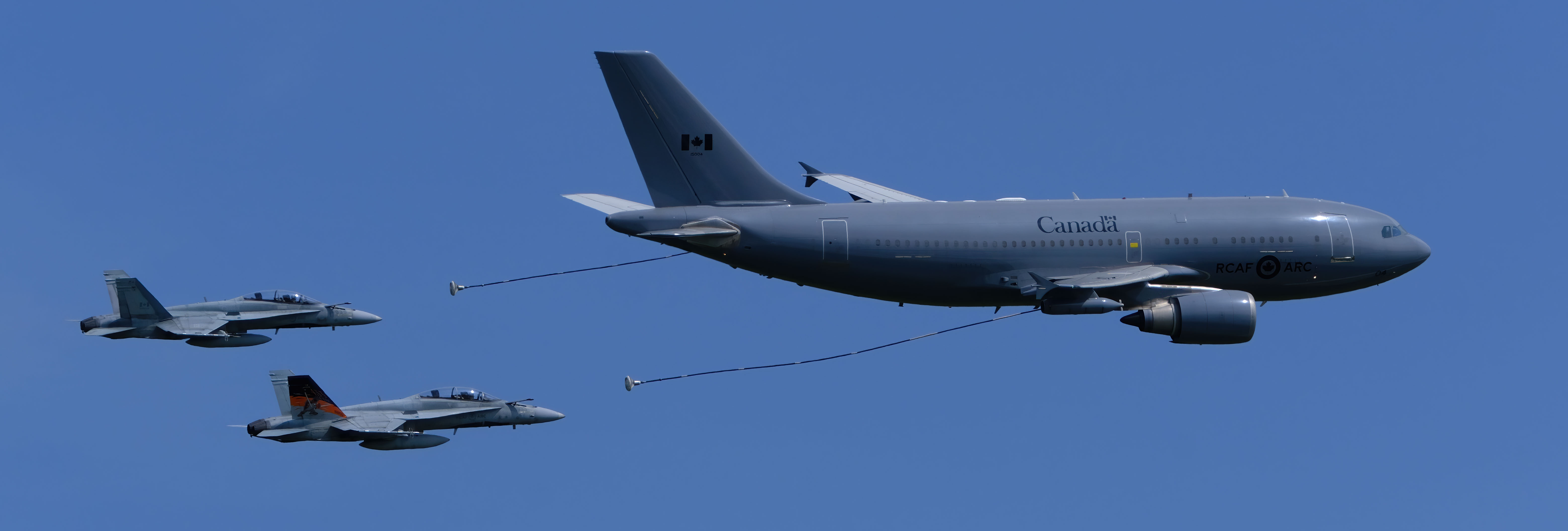 CC150 Polaris, CF-18 Hornet