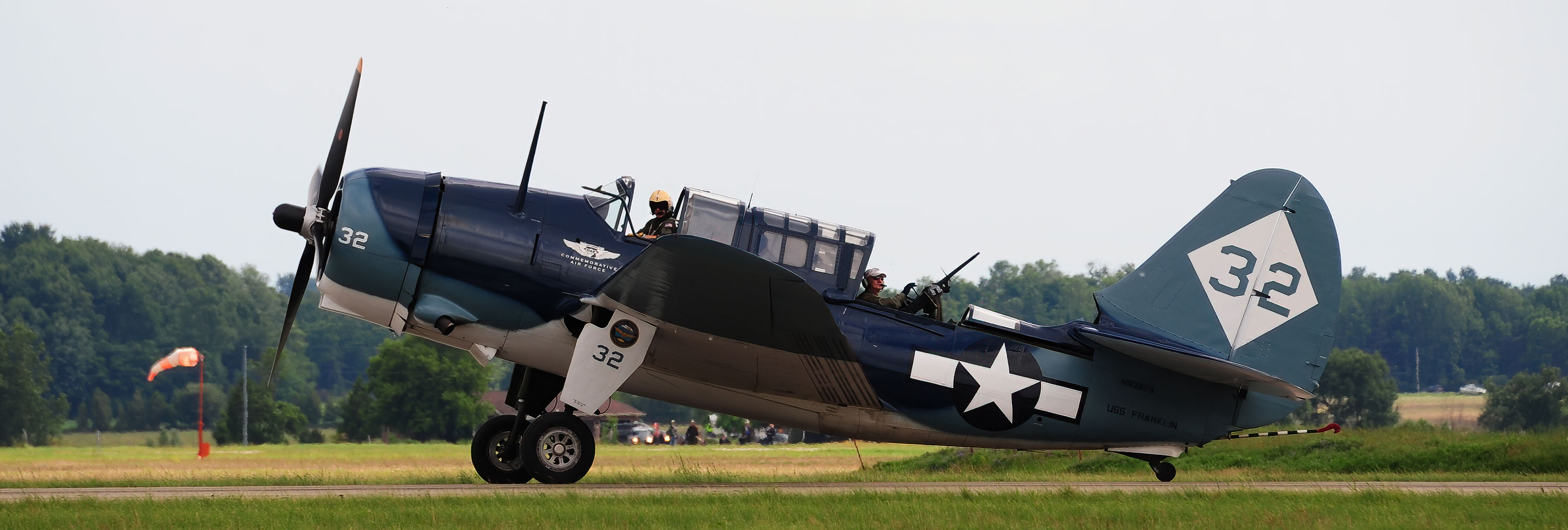 Great Lakes (St. Thomas) Airshow 2011